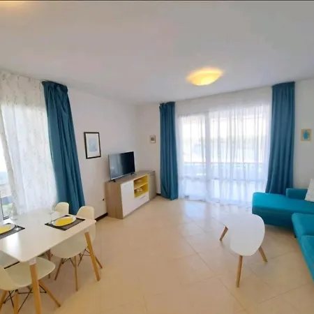 Apartman Oasis Park *